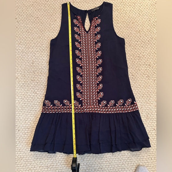 THML Sleeveless Embroidered Dress EUC - Picture 12 of 12